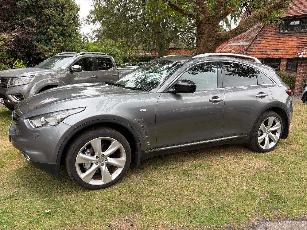 2013 Infiniti FX SUV 3.0 30d S V6 Executive SUV 5dr Diesel Auto 4WD Euro 5 238 ps