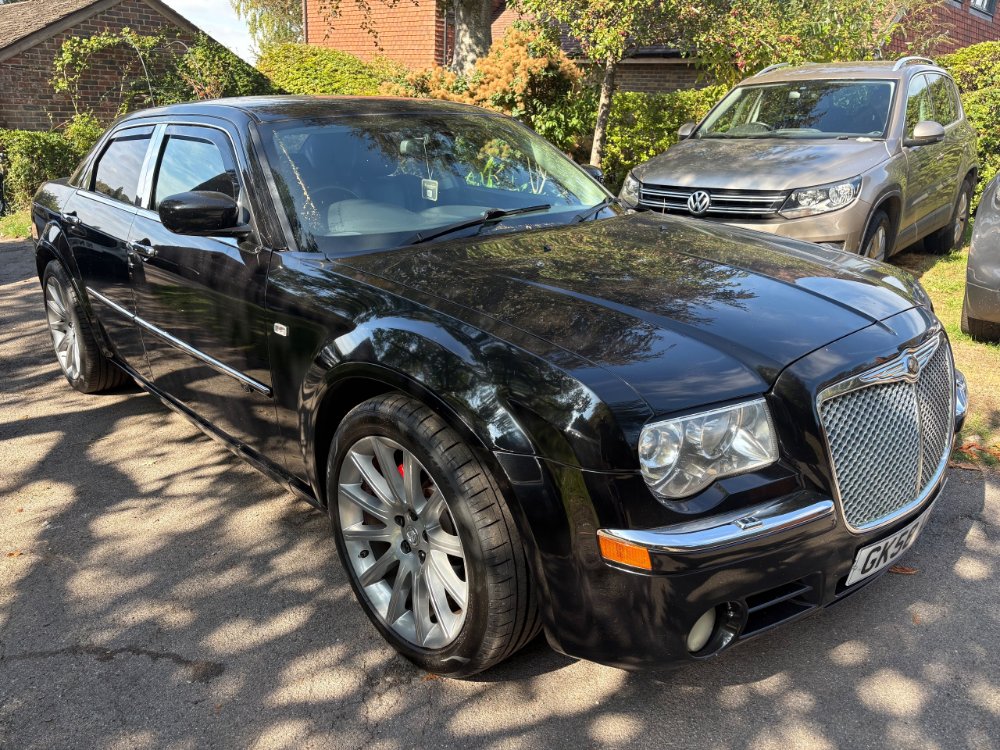 2008 Chrysler 300C Saloon 3.0 CRD V6 SRT Design Saloon 4dr Diesel Automatic 215 g/km 218 bhp