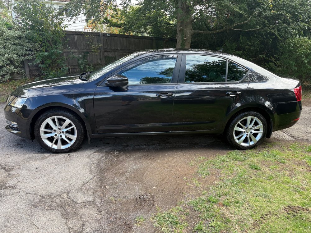 2018 Skoda Octavia Hatchback 1.6 TDI SCR SE L Hatchback 5dr Diesel DSG Euro 6 s/s 115 ps